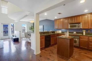 Photo #1: 220029898 Listing 