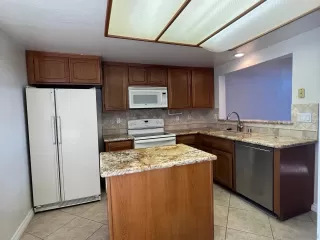 Photo #6: 220029905 Listing