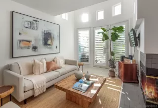 Photo #1: 220029966 Listing 