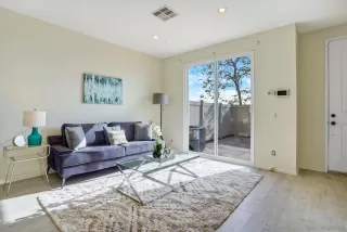 Photo #2: 220030031 Listing