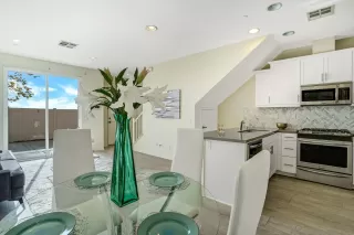 Photo #3: 220030031 Listing