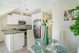 Photo #4: 220030031 Listing