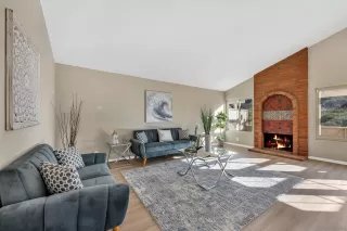 Photo #2: 220030046 Listing