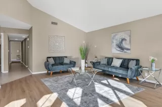 Photo #3: 220030046 Listing