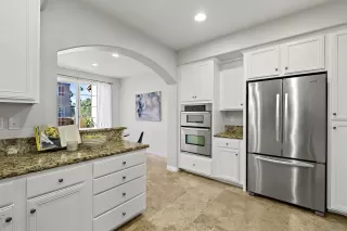 Photo #3: 220030087 Listing
