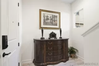 Photo #5: 220030106 Listing 