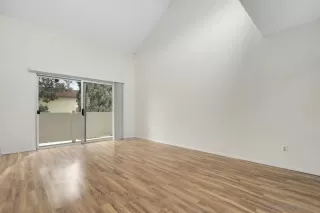 Photo #1: 220030121 Listing 