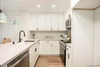 Photo #5: 220030138 Listing 