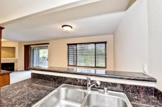 Photo #5: 220030188 Listing 