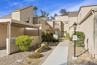 Photo #2: 230000006 Listing