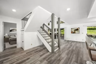 Photo #3: 230000006 Listing