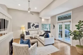 Photo #4: 230000079 Listing 