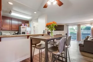 Photo #4: 230000165 Listing 