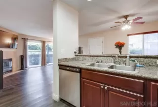 Photo #6: 230000165 Listing 