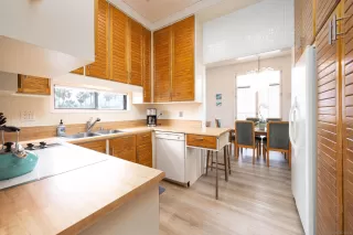 Photo #4: 230000167 Listing