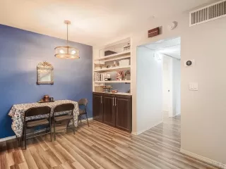 Photo #2: 230000192 Listing