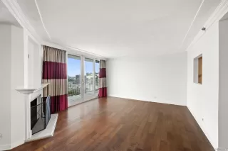 Photo #4: 230000211 Listing