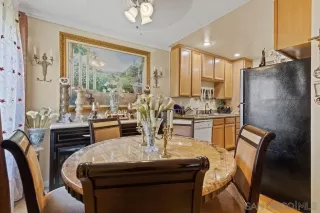 Photo #2: 230000259 Listing