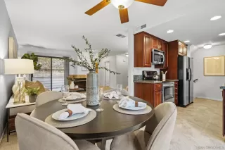 Photo #5: 230000263 Listing