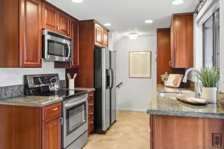 Photo #6: 230000263 Listing