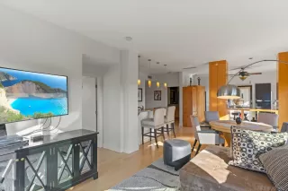 Photo #4: 230000289 Listing