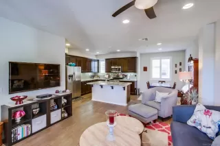 Photo #6: 230000305 Listing