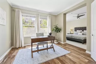 Photo #1: 230000307 Listing 