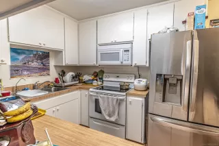 Photo #2: 230000308 Listing