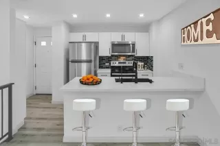 Photo #2: 230000314 Listing