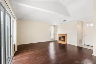 Photo #4: 230000343 Listing 