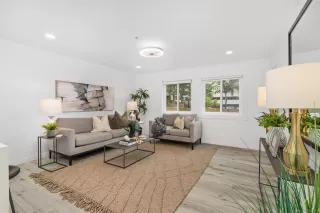 Photo #1: 230000407 Listing