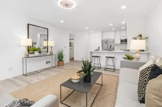 Photo #3: 230000407 Listing