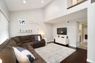 Photo #4: 230000410 Listing