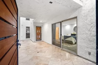 Photo #2: 230000420 Listing