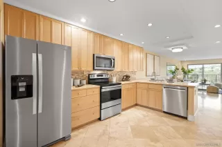 Photo #4: 230000420 Listing