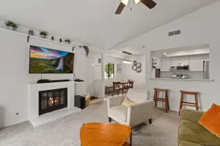 Photo #2: 230000468 Listing