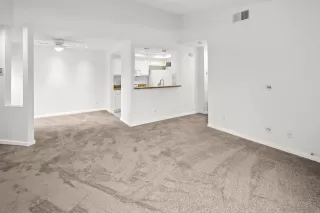 Photo #2: 230000469 Listing