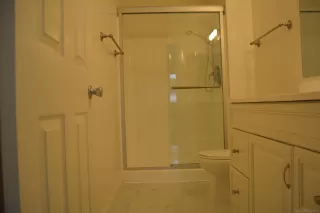 Photo #6: 230000473 Listing