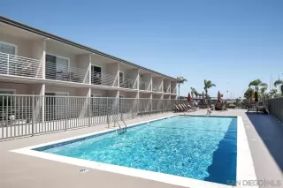 Photo #1: 230000521 Listing 