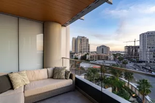 Photo #5: 230000535 Listing