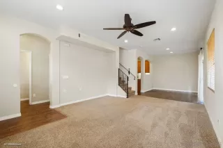 Photo #4: 230000540 Listing