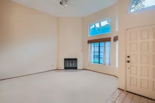 Photo #5: 230000600 Listing 