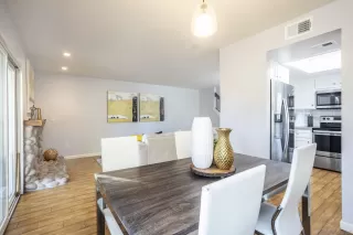 Photo #6: 230000639 Listing