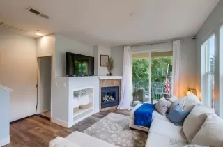 Photo #1: 230000640 Listing