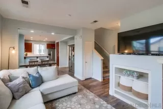 Photo #4: 230000640 Listing