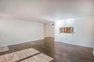 Photo #6: 230000645 Listing 