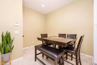 Photo #5: 230000659 Listing