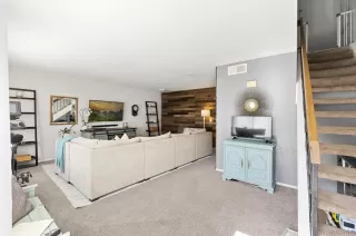 Photo #2: 230000664 Listing 