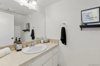 Photo #6: 230000664 Listing 