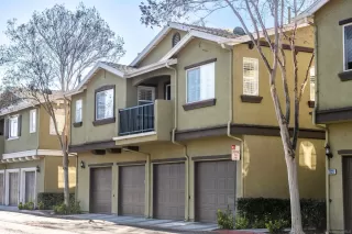 Photo #1: 230000693 Listing